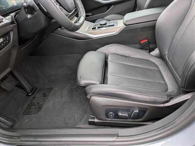 Used 2025 BMW 330i xDrive Sedan image 15