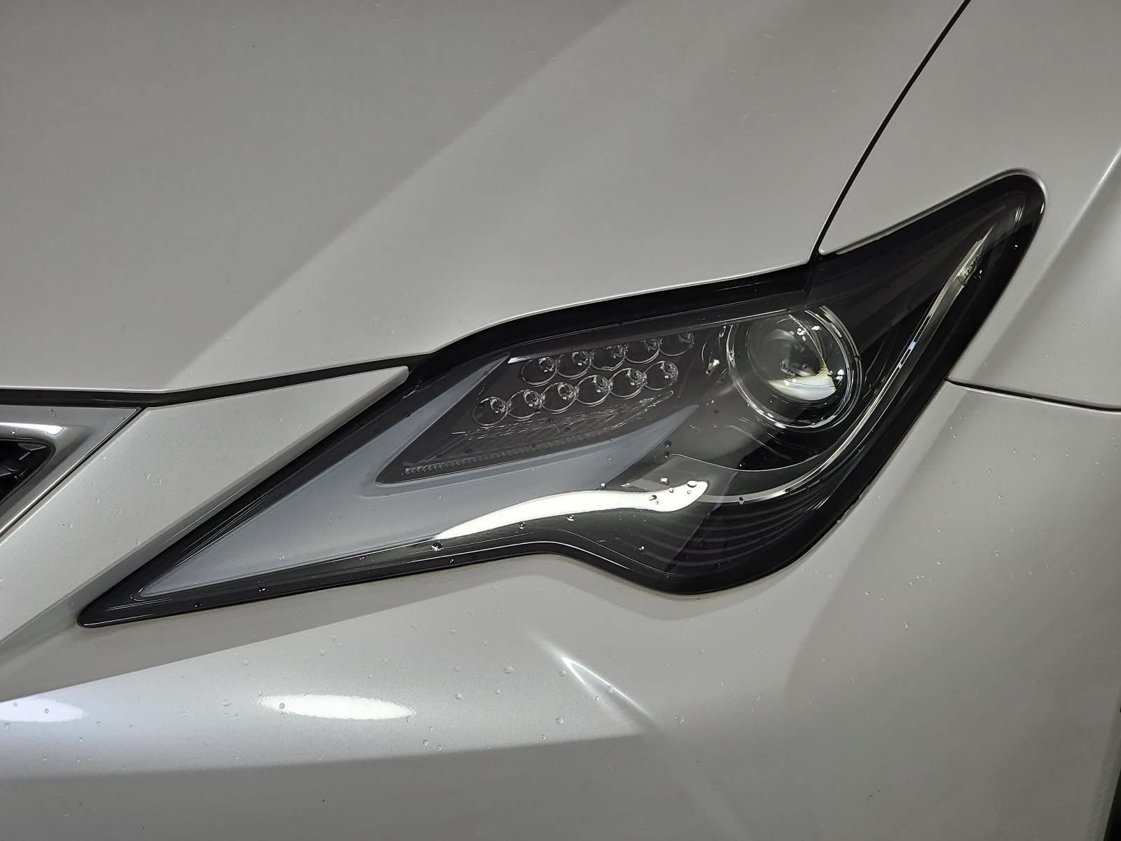 Used 2019 Lexus RC 300 w/ Accessory Package RWD image 28
