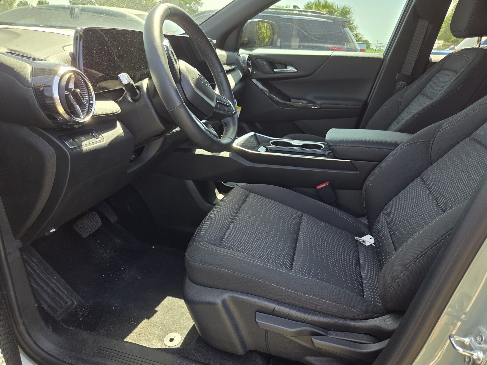 Certified 2025 Chevrolet Equinox LT w/ Midnight Edition FWD image 4