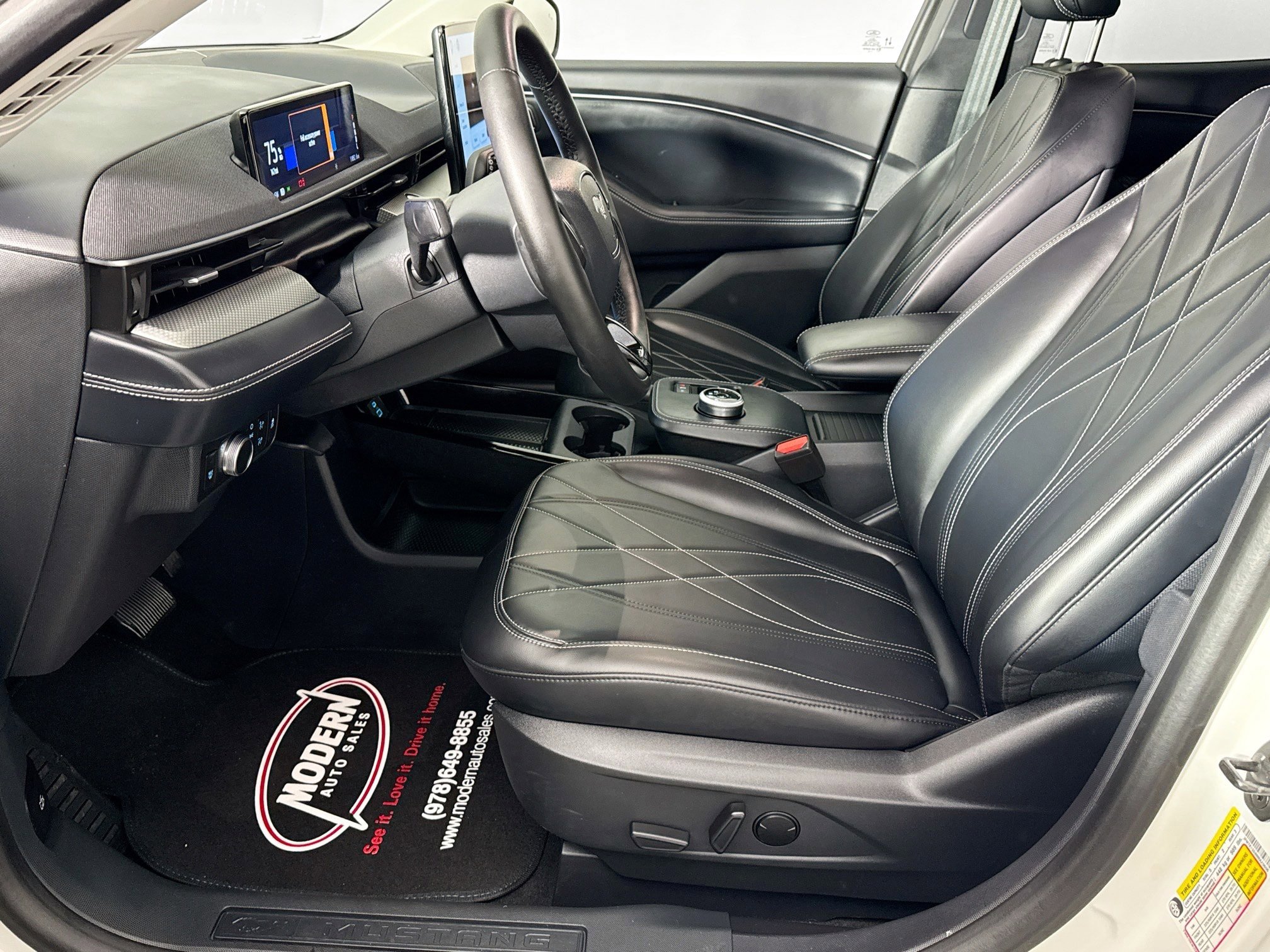 Used 2022 Ford Mustang Mach-E Select AWD/4WD image 16