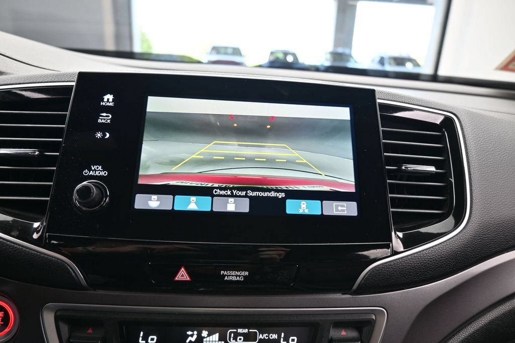 Used 2025 Honda Passport EX-L image 23