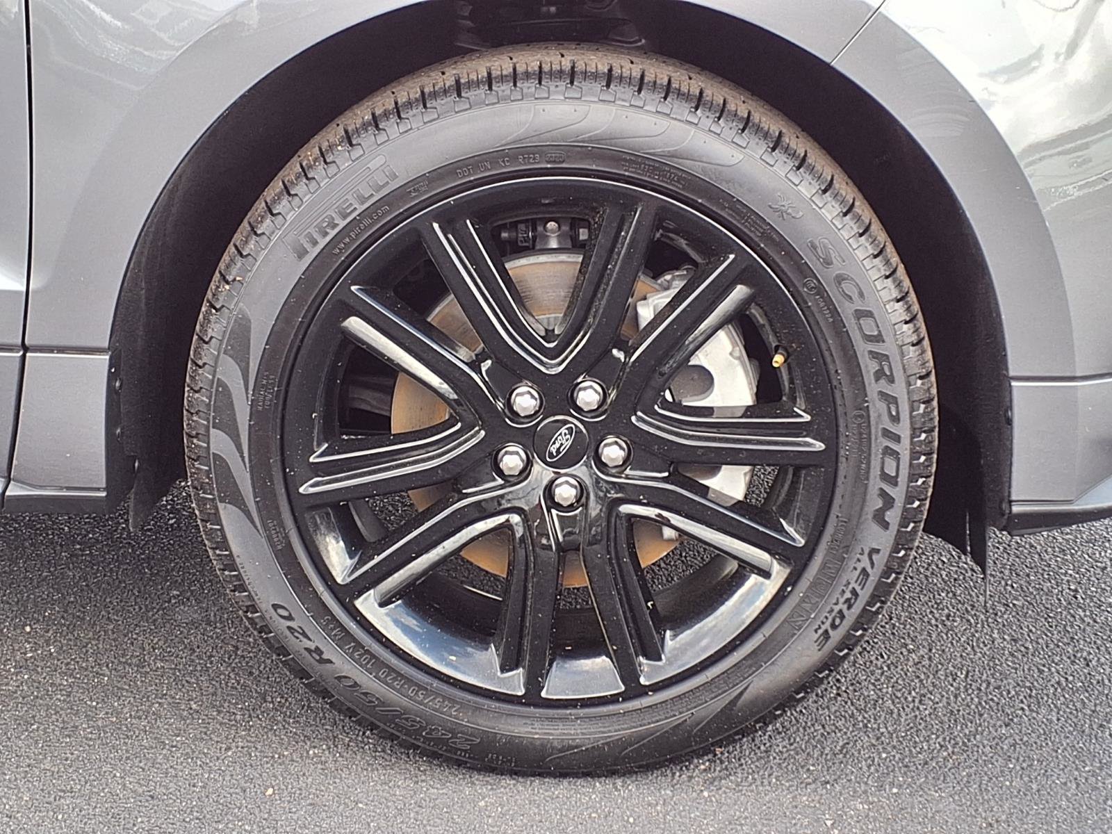 Used 2024 Ford Edge ST-Line image 30