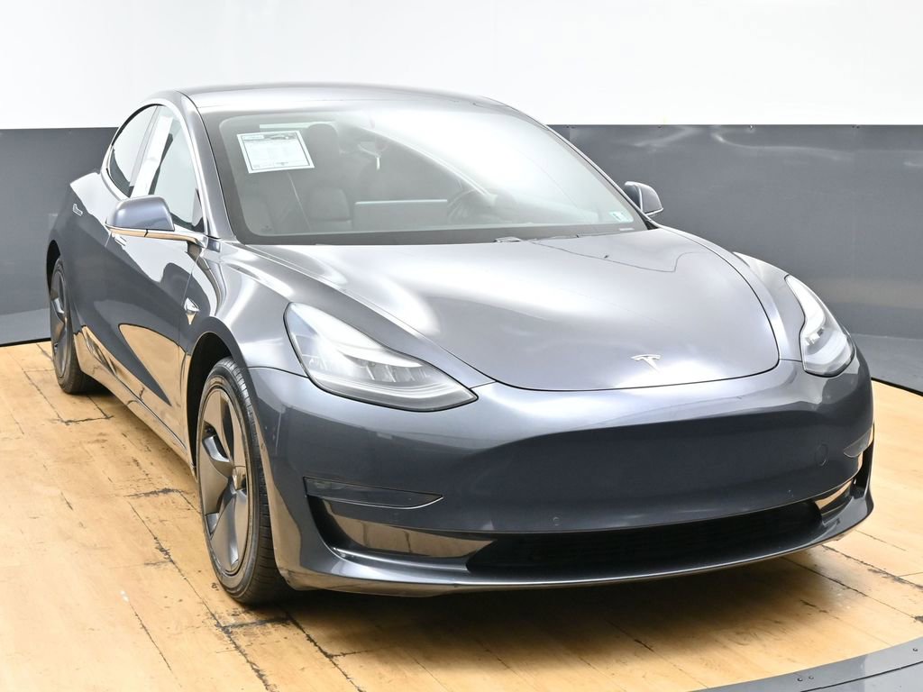 Used 2018 Tesla Model 3 Long Range image 3