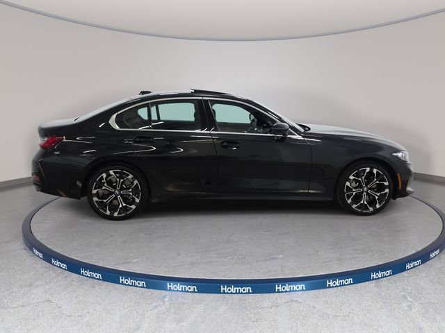 Certified 2025 BMW 330i xDrive Sedan w/ Convenience Package image 4