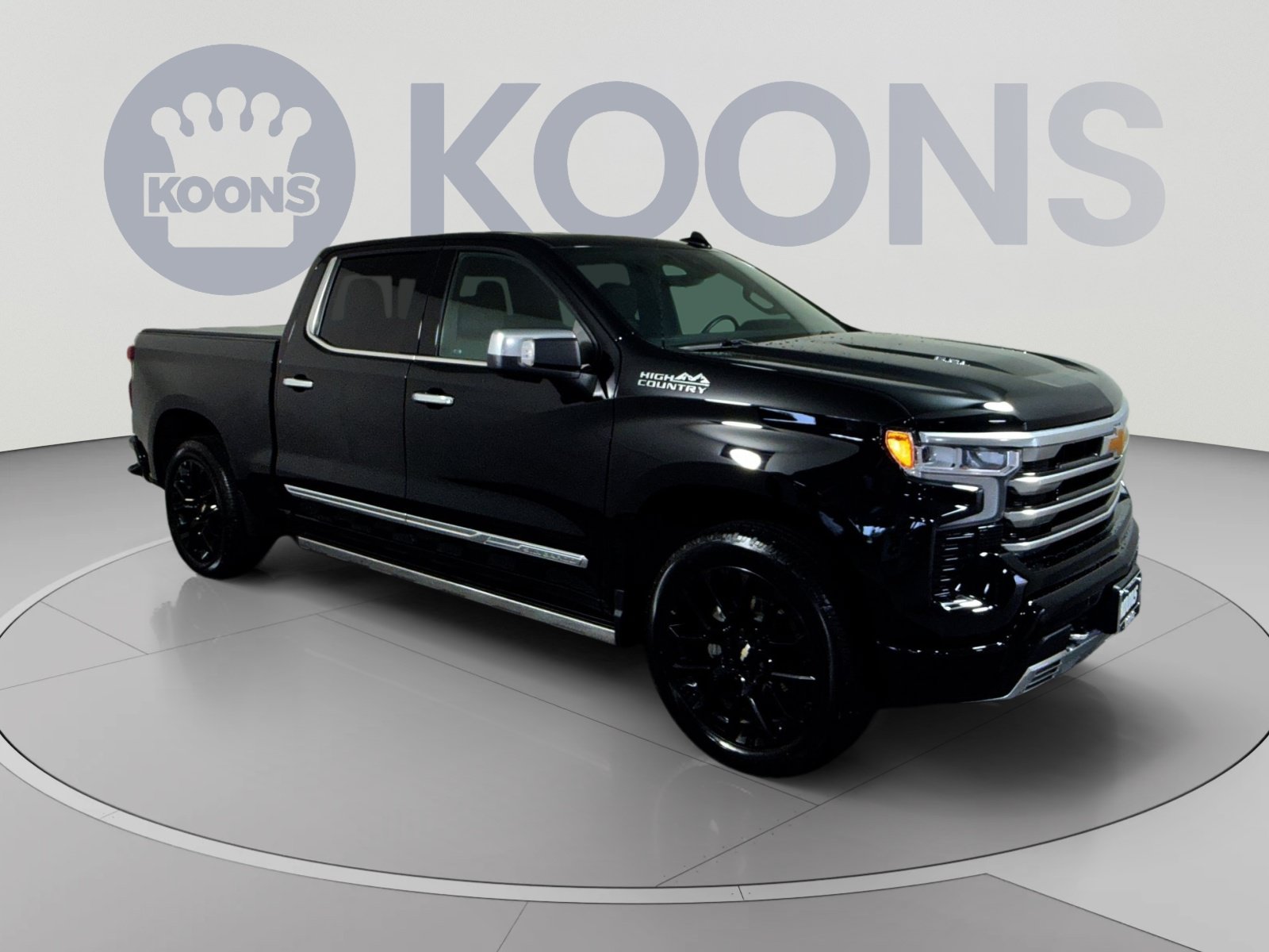 Used 2024 Chevrolet Silverado 1500 High Country w/ High Country Premium Package AWD/4WD image 10