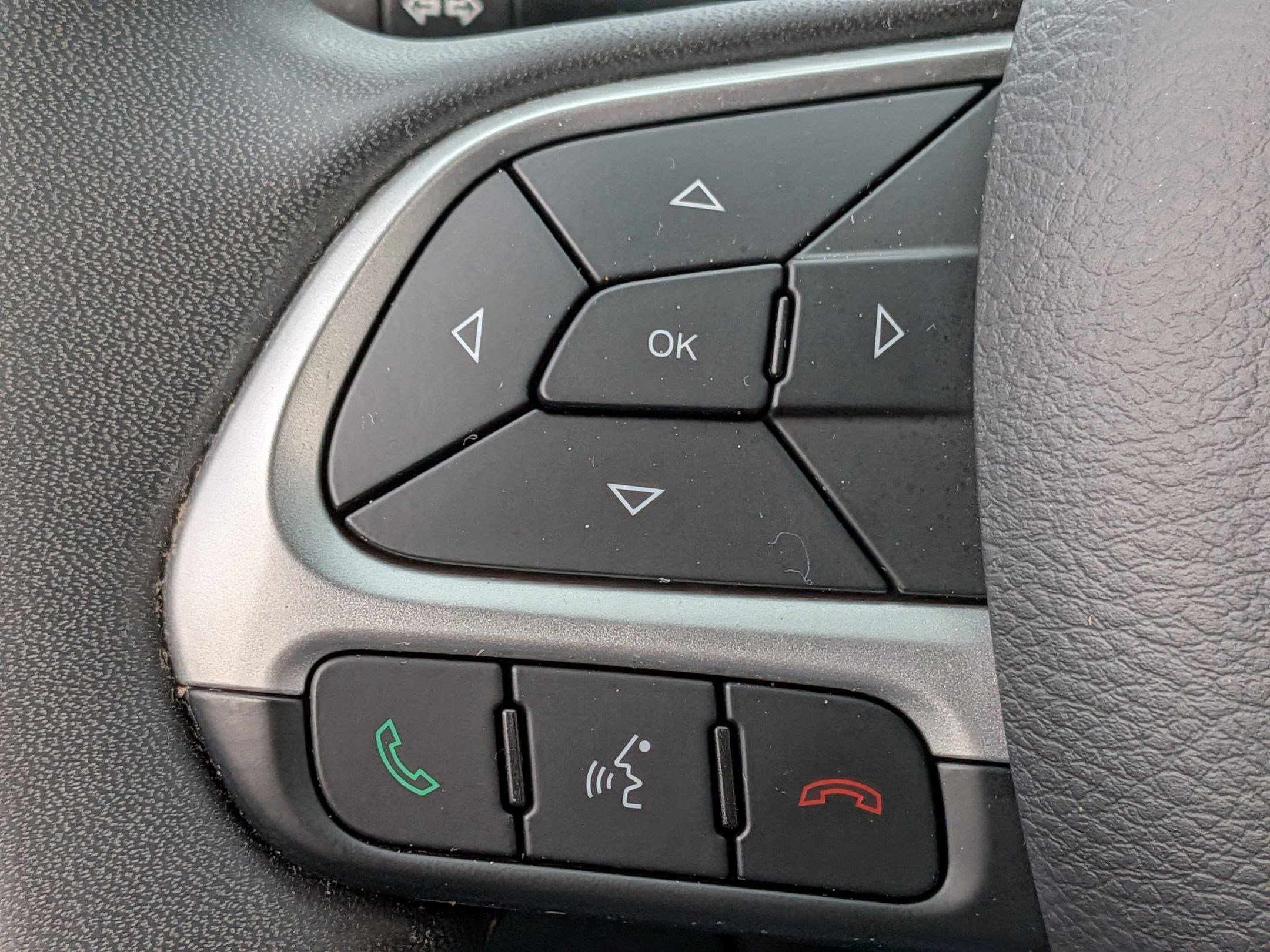 Certified 2021 Jeep Compass Latitude image 20