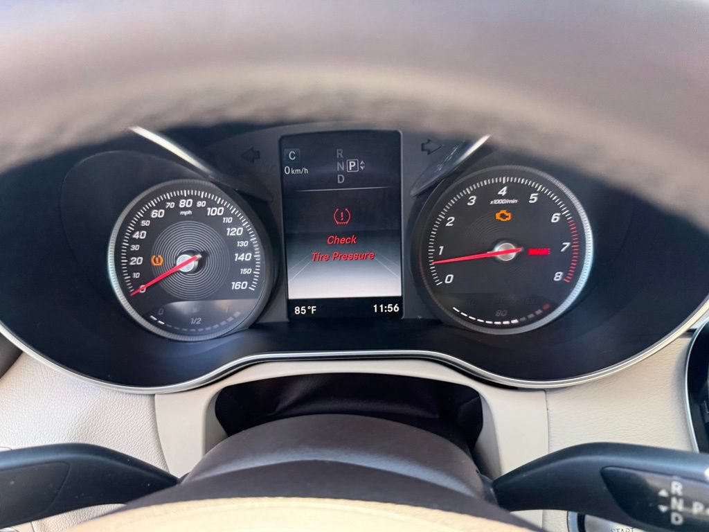 Used 2015 Mercedes-Benz C 300 4MATIC Sedan image 26