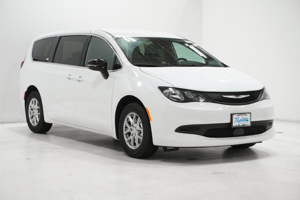 New 2026 Chrysler Voyager LX FWD image 6