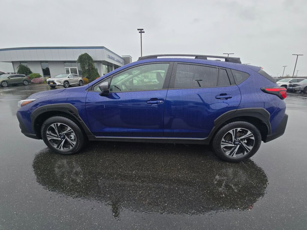 Used 2024 Subaru Crosstrek 2.0i Premium image 8
