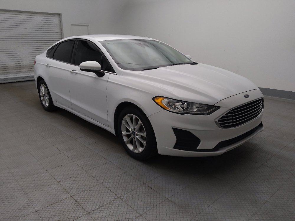 Used 2019 Ford Fusion SE FWD image 13