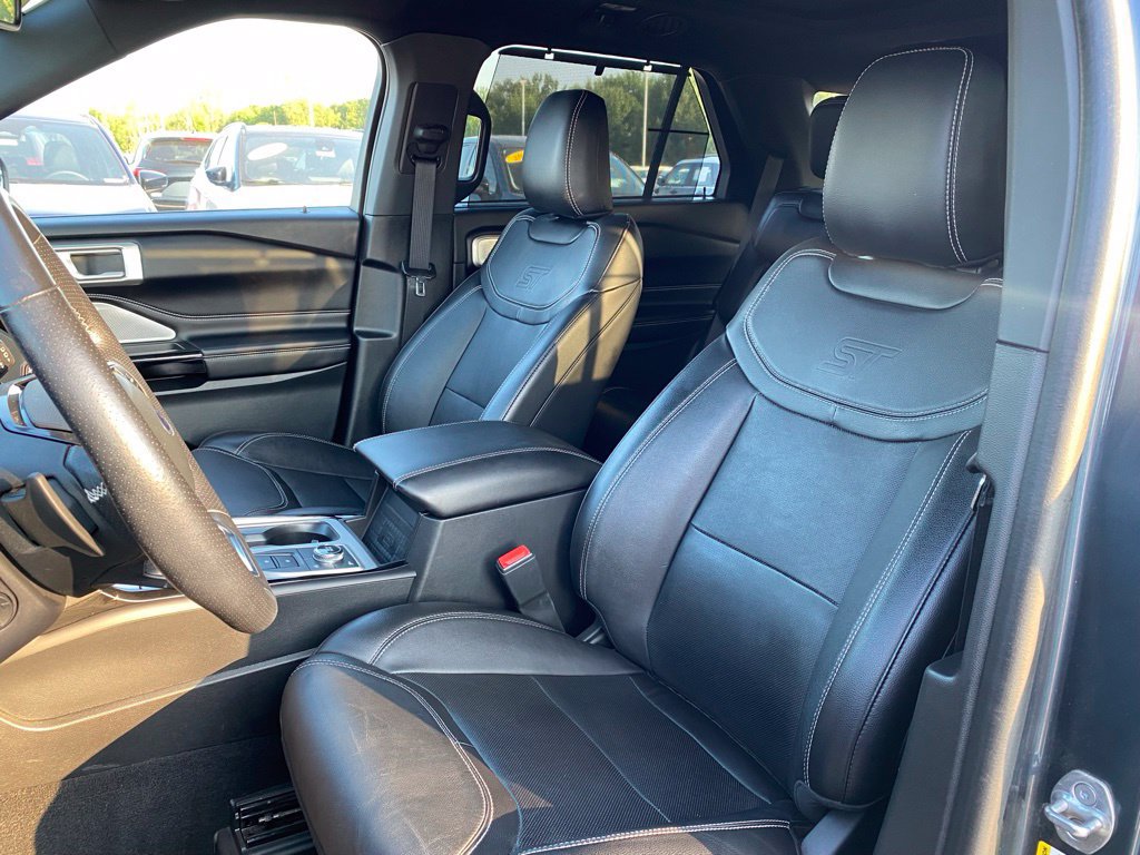 Used 2023 Ford Explorer ST w/ Equipment Group 401A AWD/4WD image 22