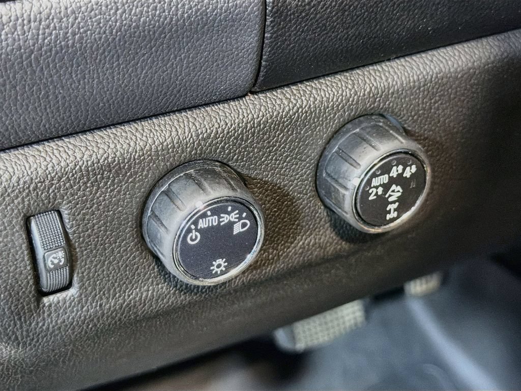 Used 2022 Chevrolet Colorado ZR2 AWD/4WD image 8