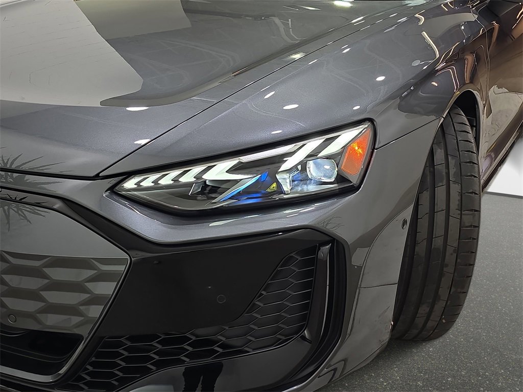 New 2025 Audi RS e-tron GT performance image 31