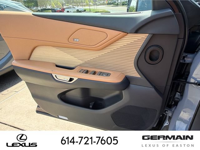 New 2026 Lexus ES 500e AWD/4WD image 21