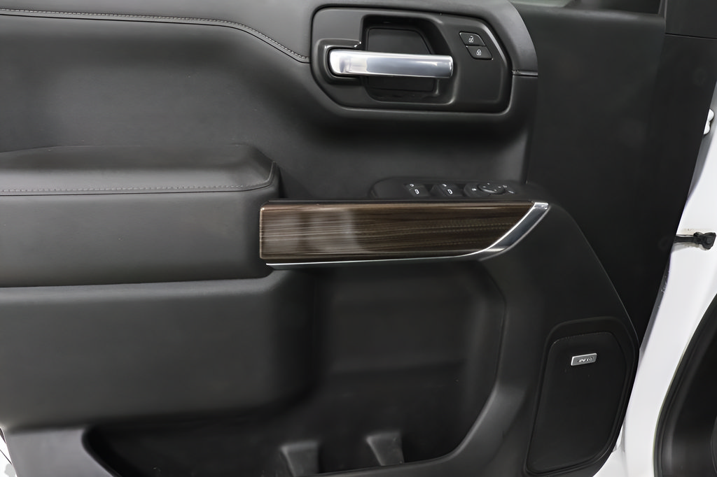 Used 2021 Chevrolet Silverado 1500 LT Trail Boss w/ Convenience Package II AWD/4WD image 23