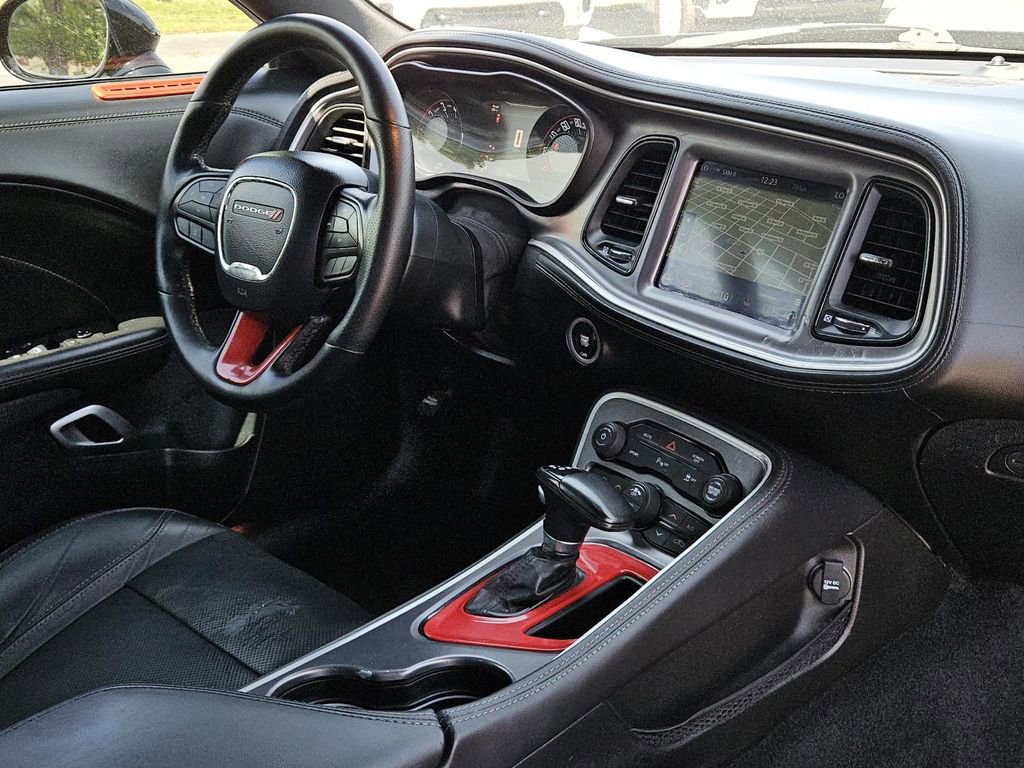 Used 2020 Dodge Challenger SXT w/ Plus Package RWD image 27