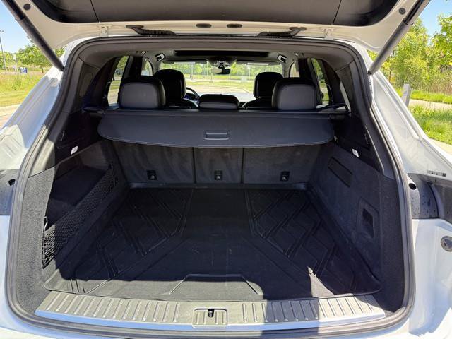 Used 2019 Porsche Cayenne AWD/4WD image 10