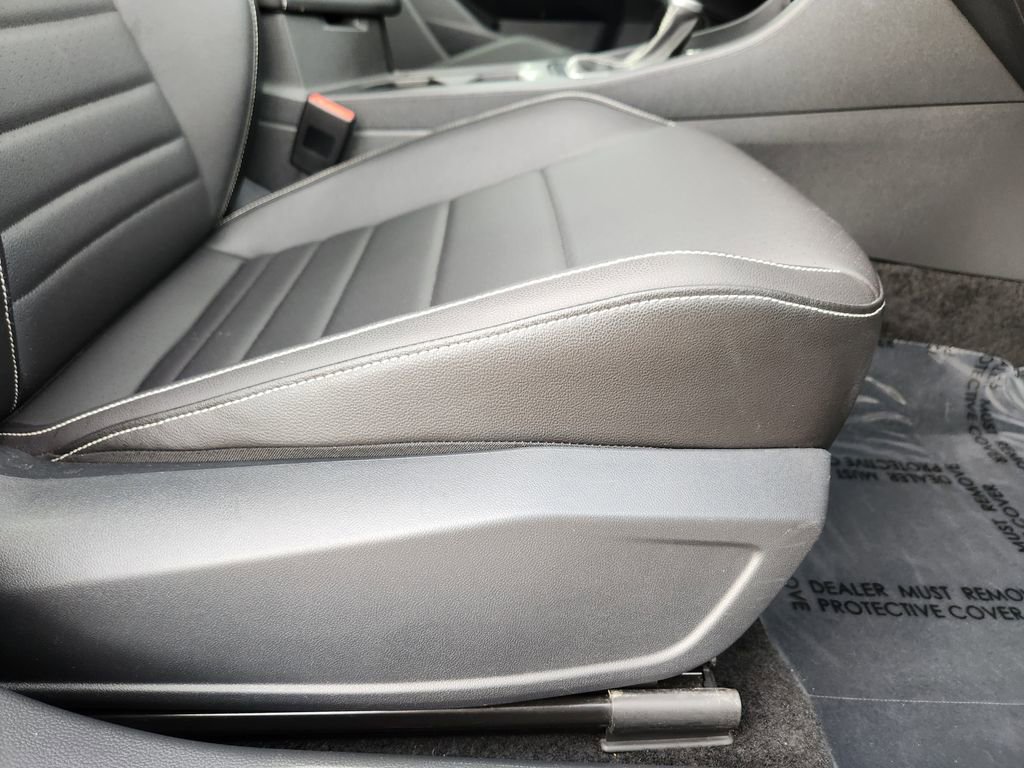 Used 2024 Volkswagen Jetta SE image 20