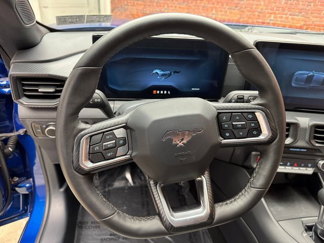 Used 2024 Ford Mustang Coupe image 13