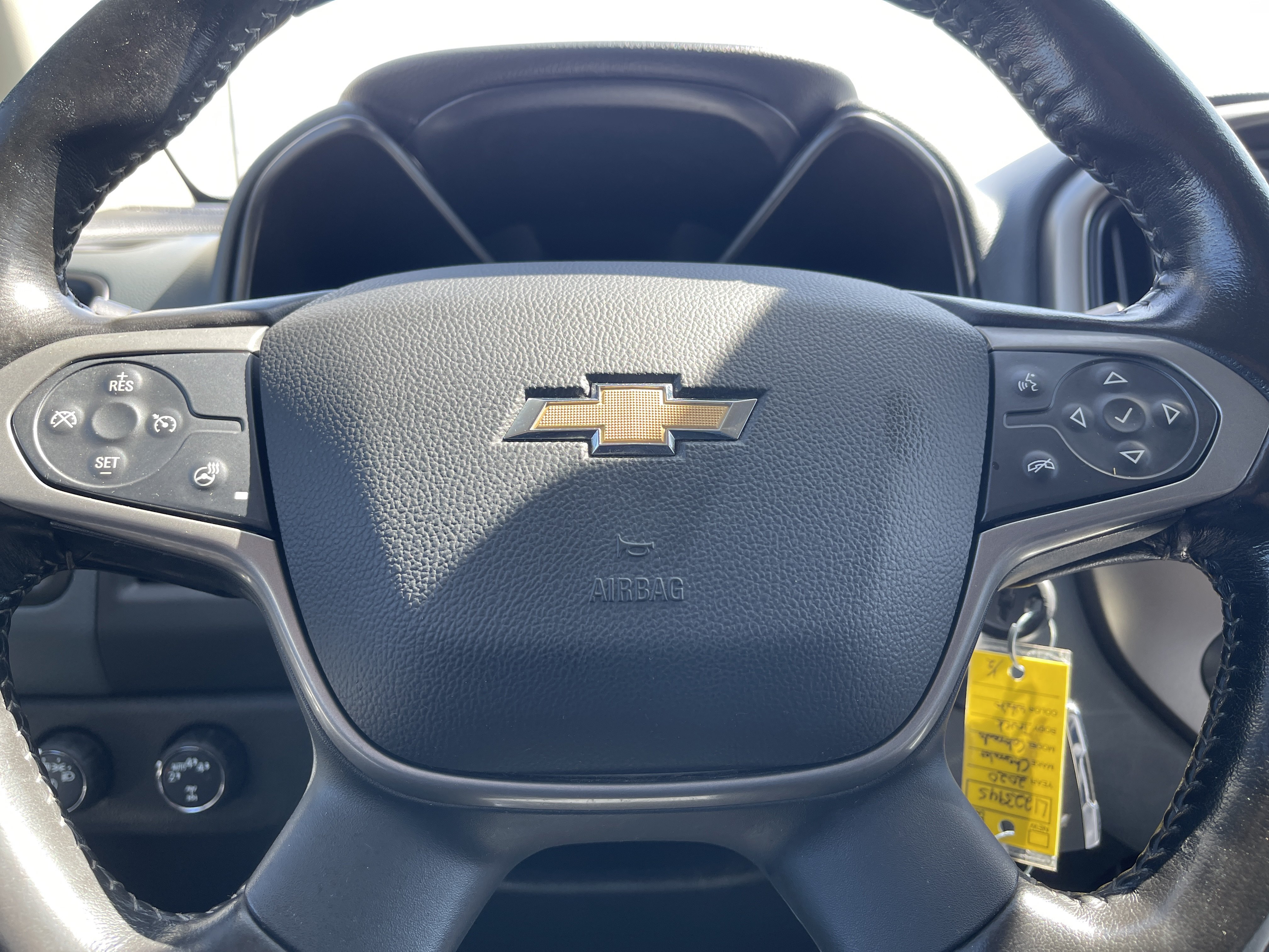 Used 2020 Chevrolet Colorado Z71 AWD/4WD image 13
