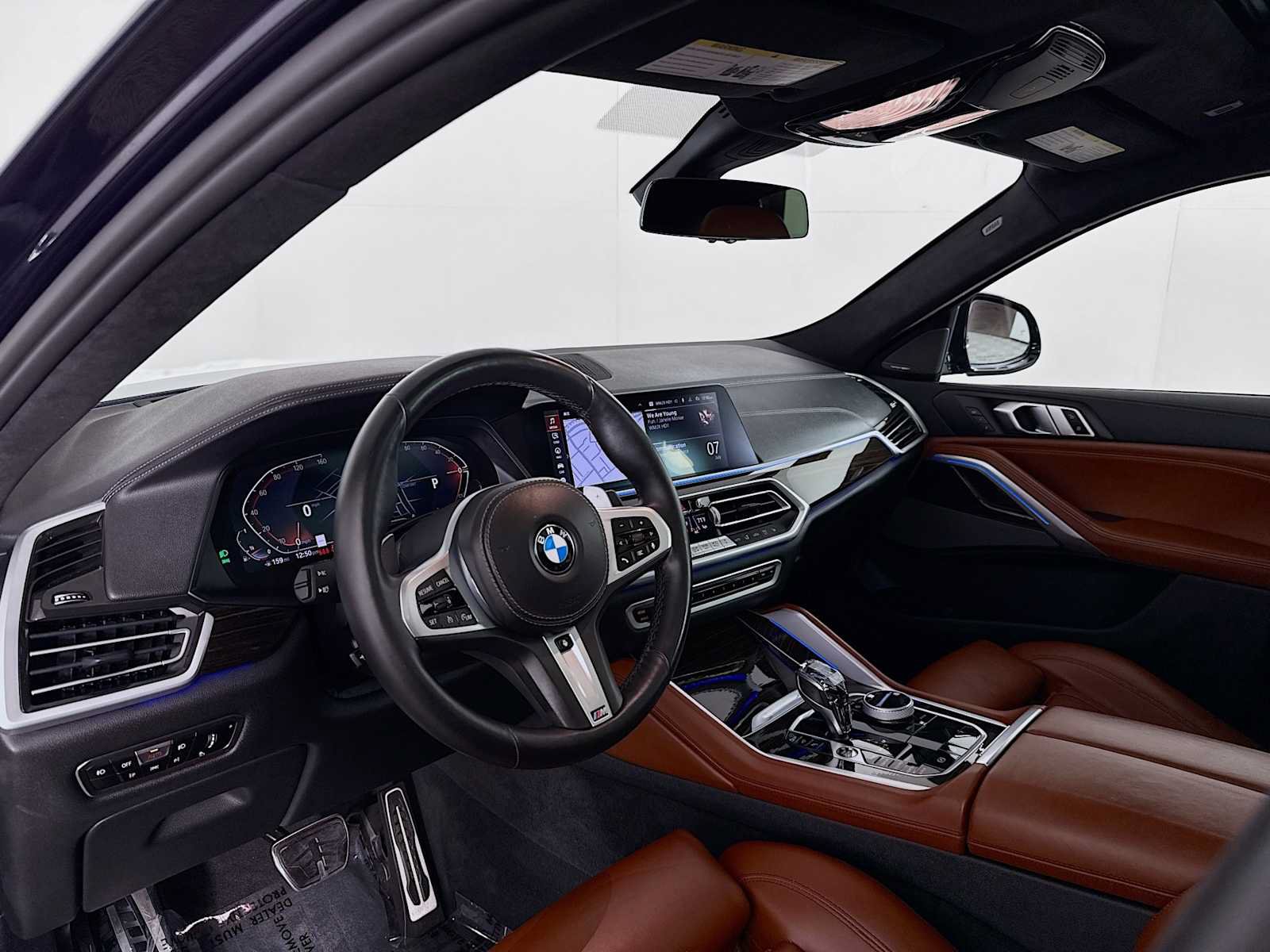 Used 2021 BMW X6 xDrive40i w/ Executive Package AWD/4WD image 9