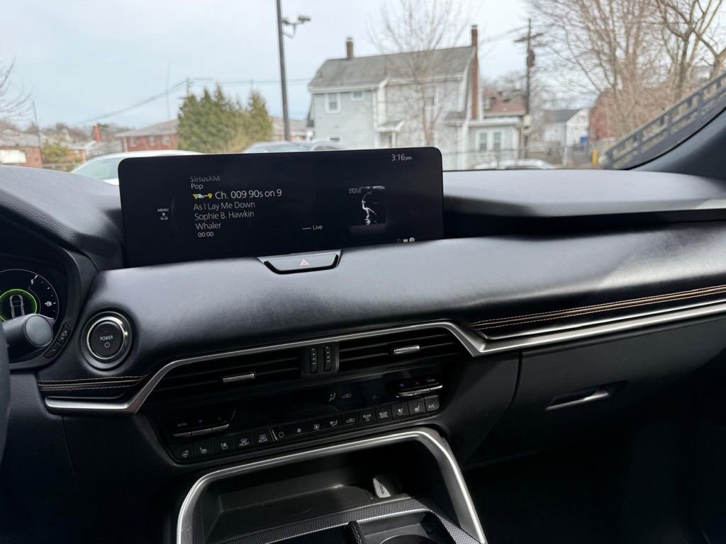Used 2024 MAZDA CX-90 Plug-In Hybrid w/ Premium Plus image 26