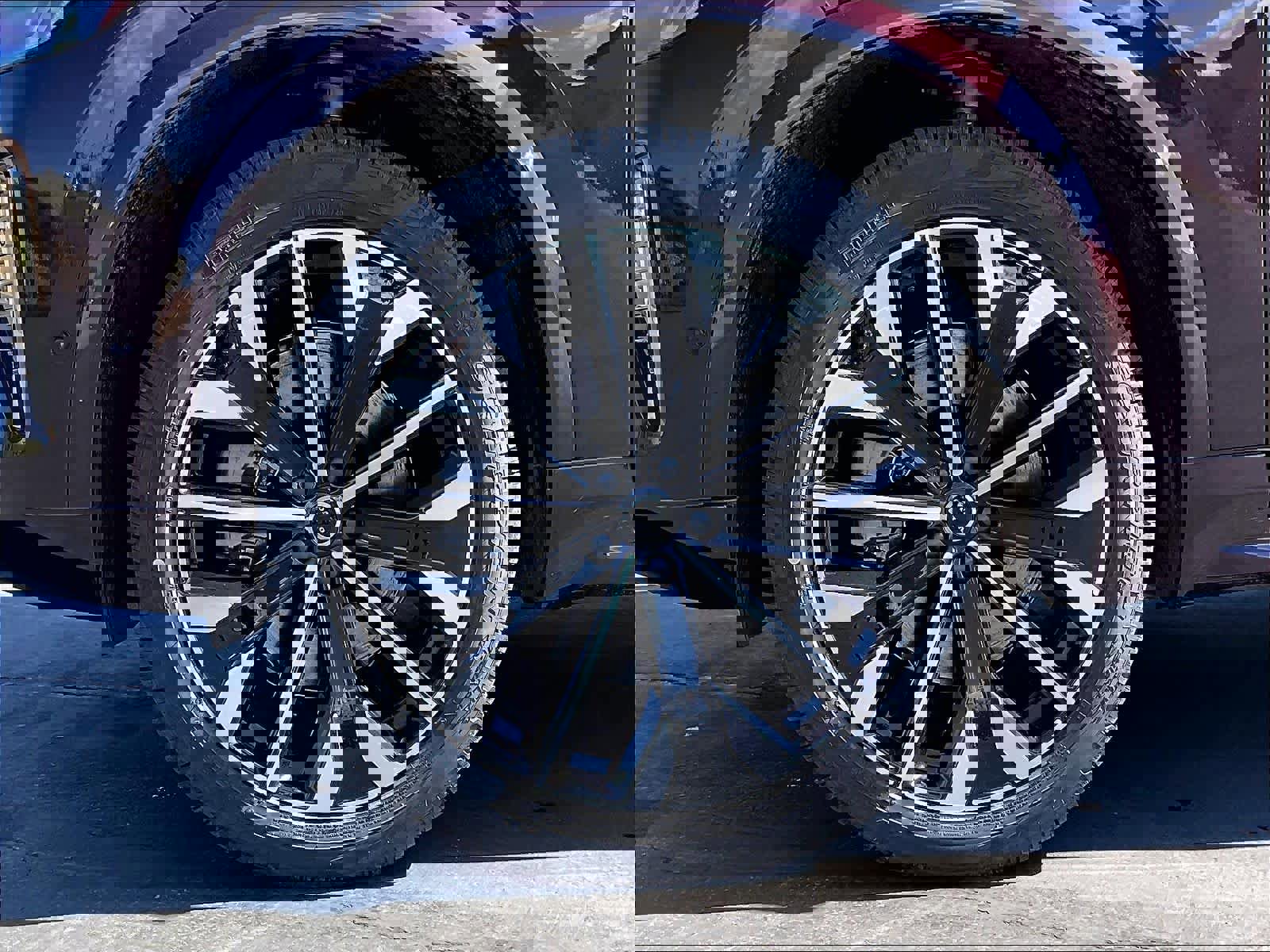 New 2026 Volvo XC90 T8 Plus w/ Protection Package Premier image 14