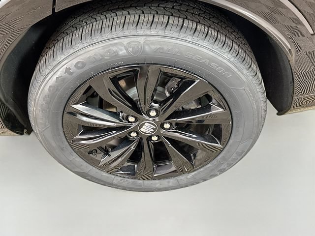 Used 2026 Buick Envista Sport Touring w/ Convenience I Package FWD image 30