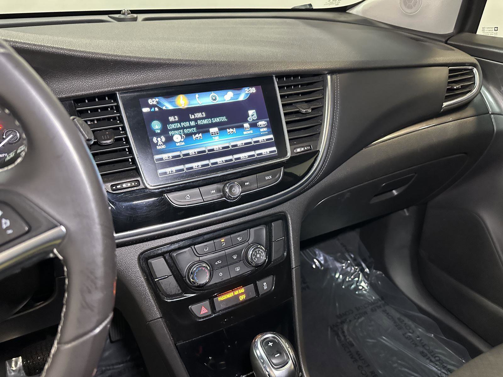Used 2019 Buick Encore Preferred image 28