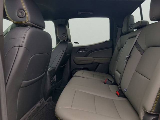 Used 2025 Chevrolet Colorado ZR2 AWD/4WD image 6