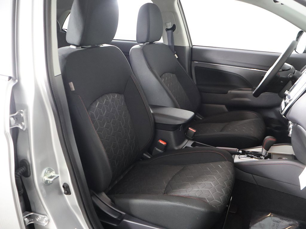 New 2025 Mitsubishi Outlander Sport LE image 26