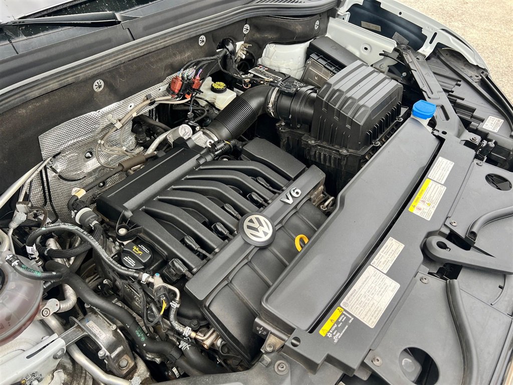 Used 2021 Volkswagen Atlas SE image 35