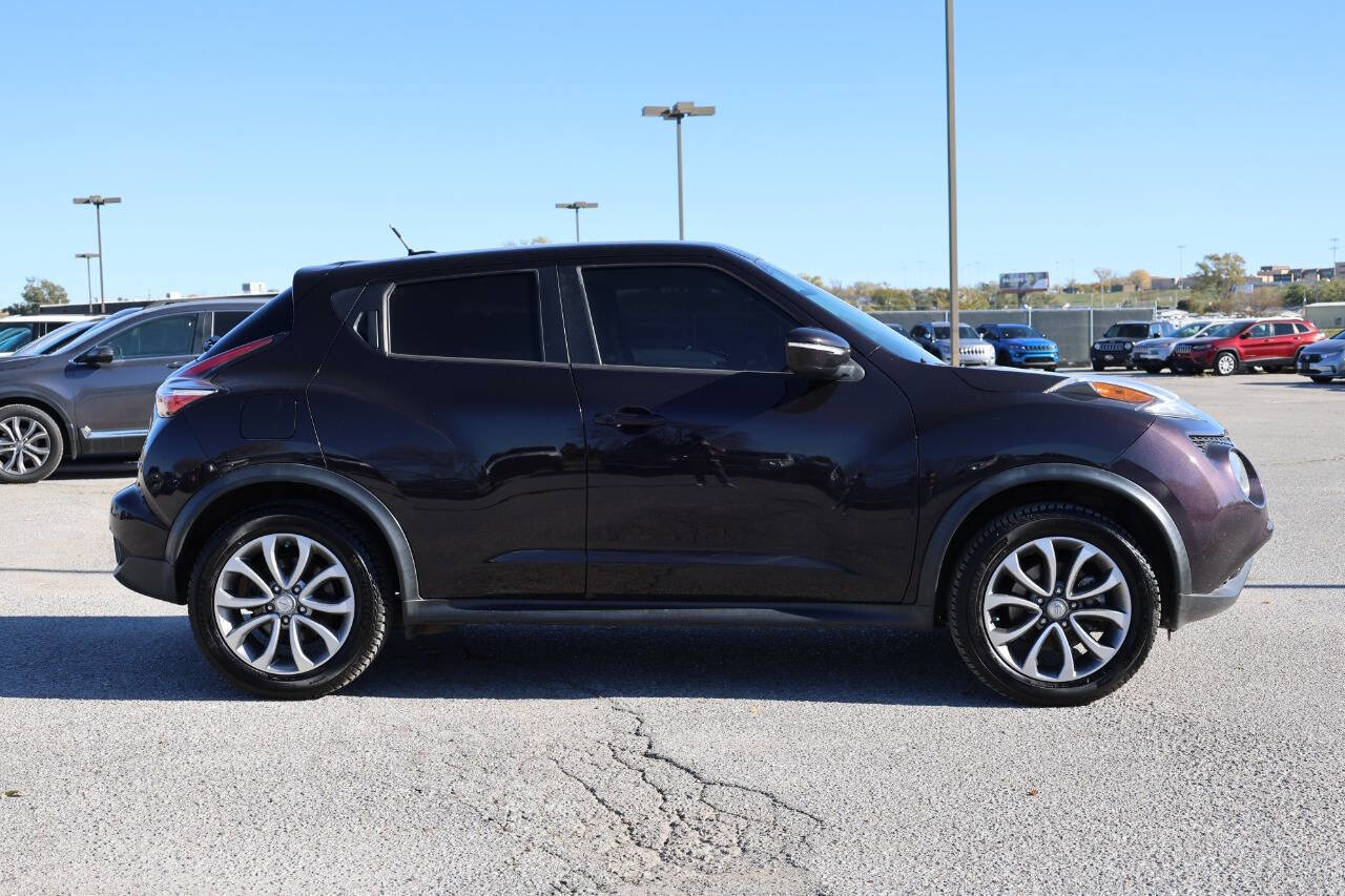Used 2017 Nissan Juke SV image 7