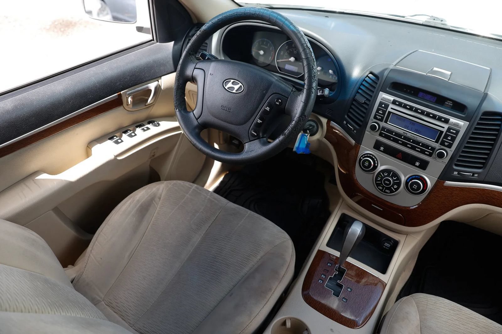 Used 2007 Hyundai Santa Fe GLS FWD image 13