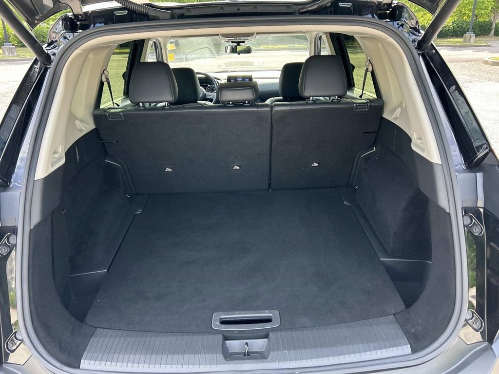 Certified 2023 Nissan Rogue SV w/ SV Premium B Package FWD image 14