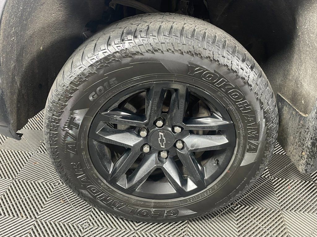 Used 2019 Chevrolet Silverado 1500 LT Trail Boss AWD/4WD image 11