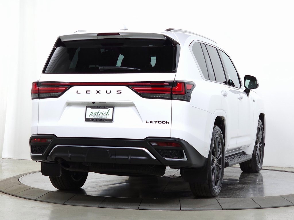 Used 2025 Lexus LX 700h F Sport image 10