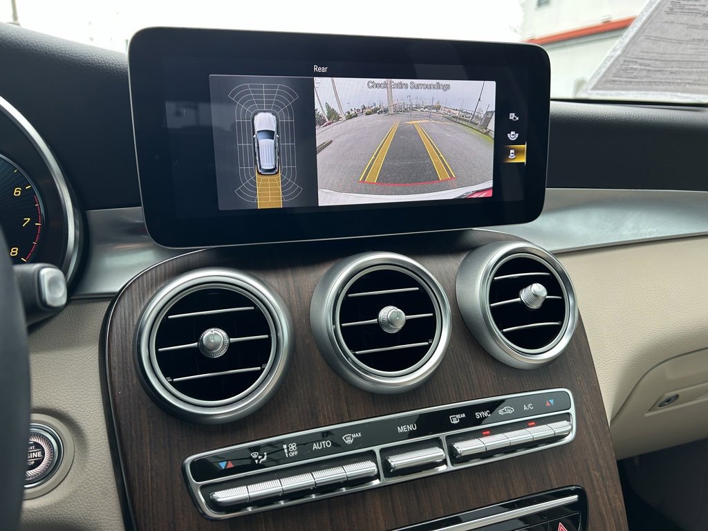 Used 2022 Mercedes-Benz GLC 300 GLC 300 image 22