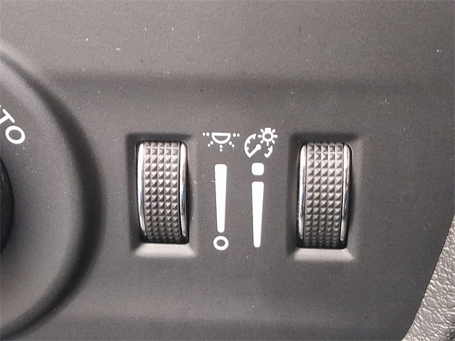 Used 2021 Jeep Grand Cherokee L Laredo w/ Luxury Tech Group I image 24