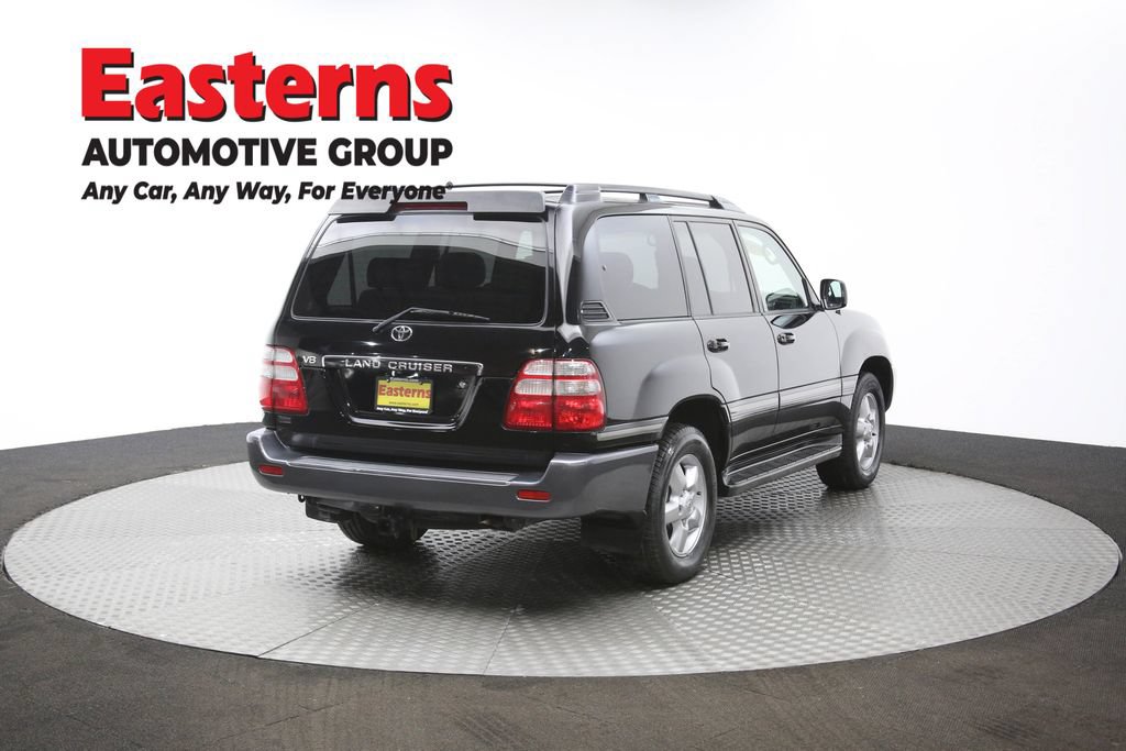 Used 2005 Toyota Land Cruiser AWD/4WD image 43