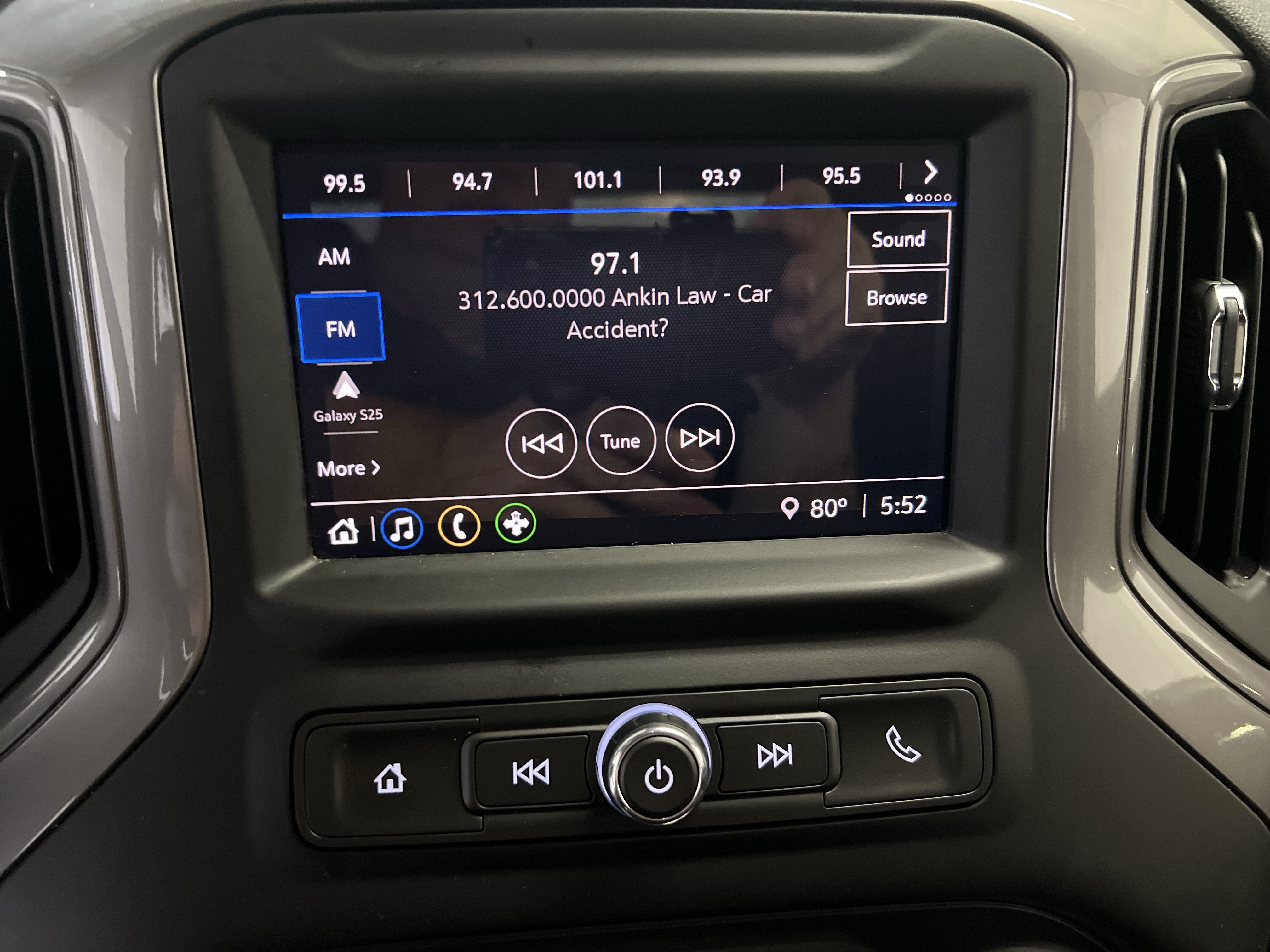 Certified 2023 Chevrolet Silverado 1500 Custom AWD/4WD image 18