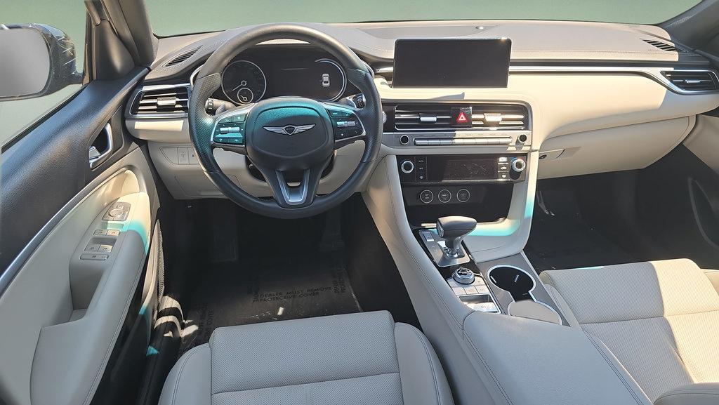 Used 2025 Genesis G70 2.5T AWD/4WD image 14