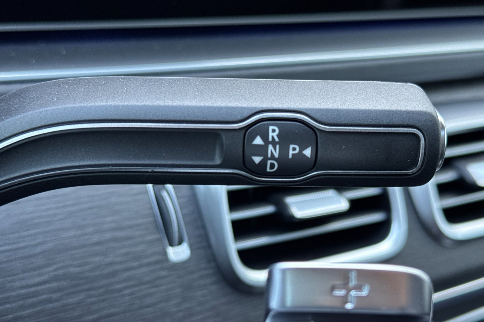 New 2026 Mercedes-Benz GLS 450 4MATIC image 23