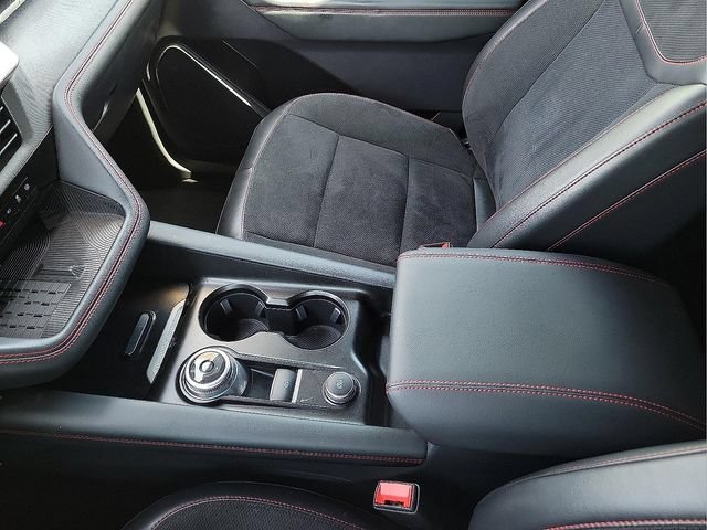 Used 2025 Ford Explorer ST RWD image 29