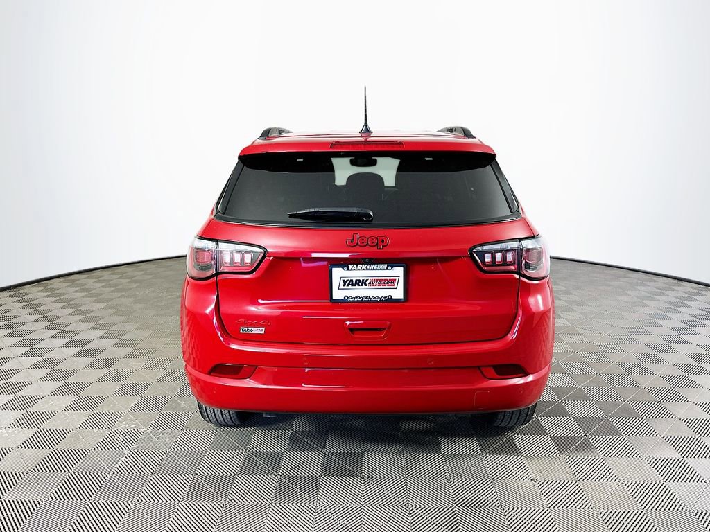 Certified 2023 Jeep Compass Limited image 10
