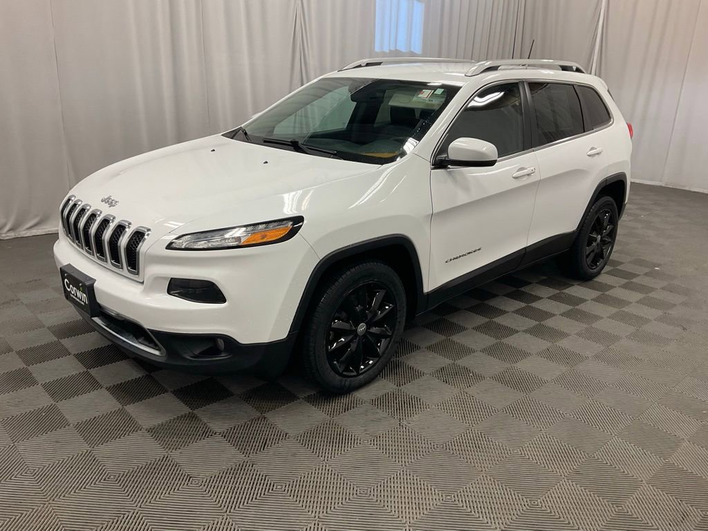 Used 2016 Jeep Cherokee Limited image 12
