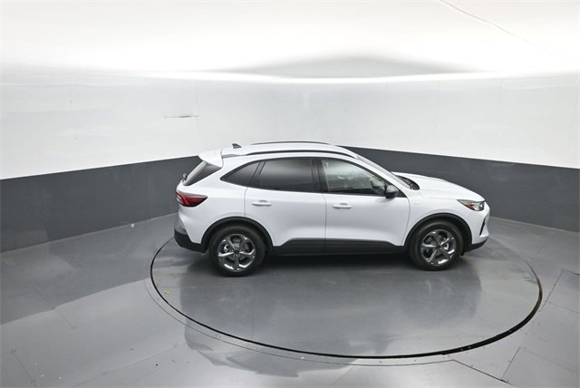 New 2026 Ford Escape ST-Line image 25