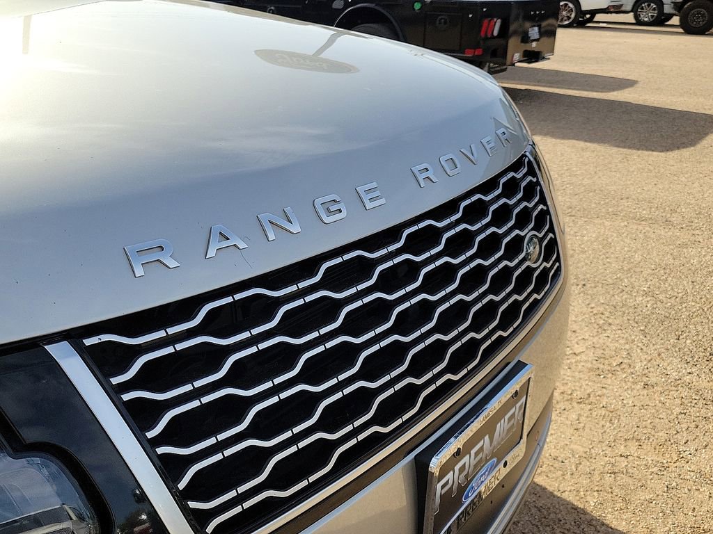 Used 2019 Land Rover Range Rover Supercharged AWD/4WD image 13