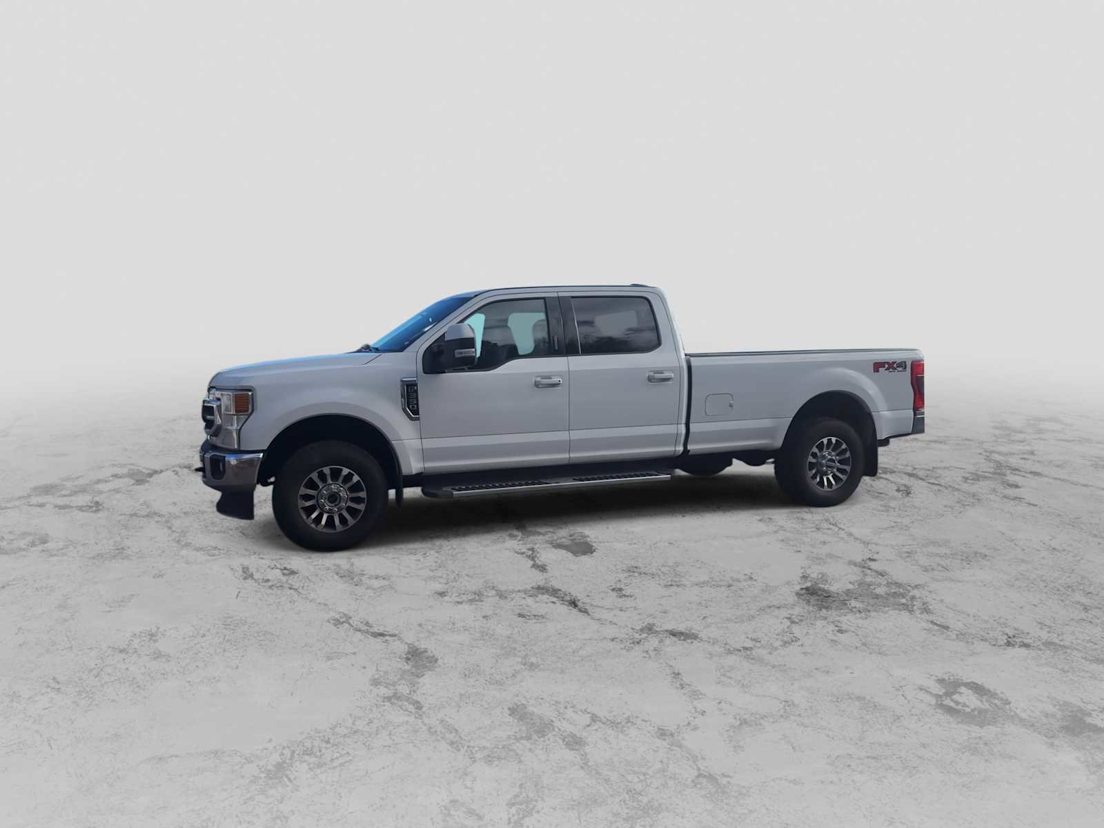 Used 2020 Ford F350 Lariat w/ FX4 Off-Road Package image 4