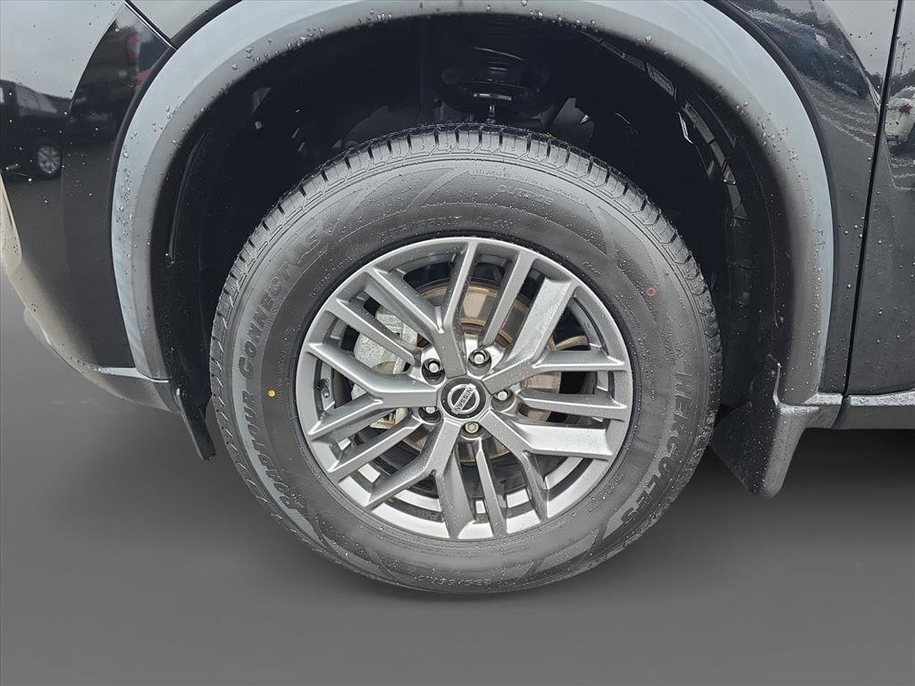 Used 2021 Nissan Rogue S image 9